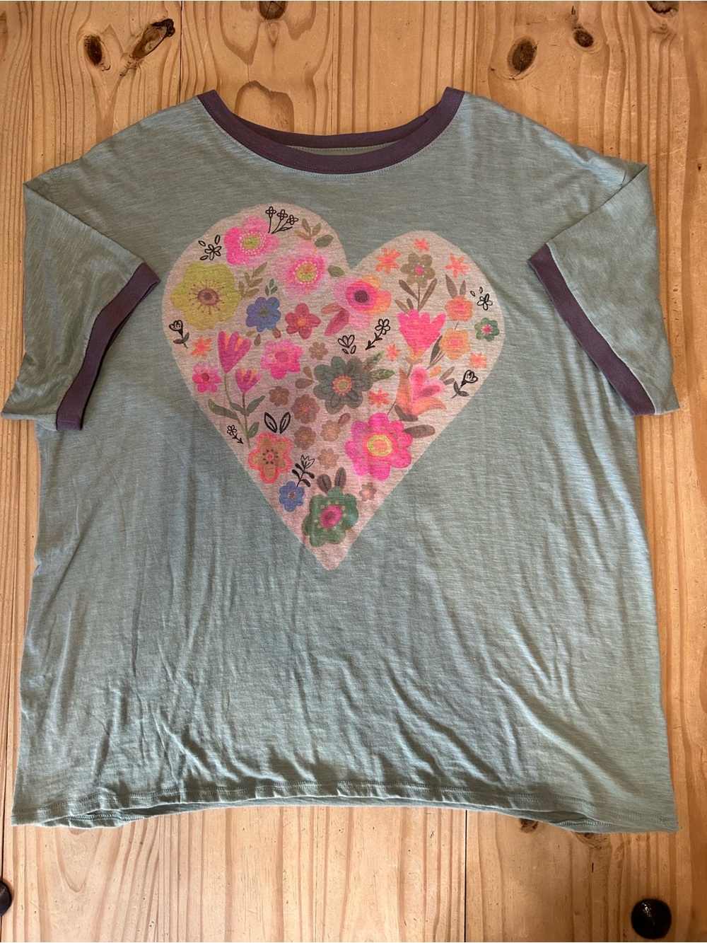 NATURAL LIFE NWOT Women’s Oversized Light Olive Green Tee with Floral Heart